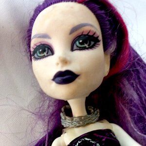 Monster High Doll Spectra Vondergeist Ghouls Night Out mattel purple hair goth